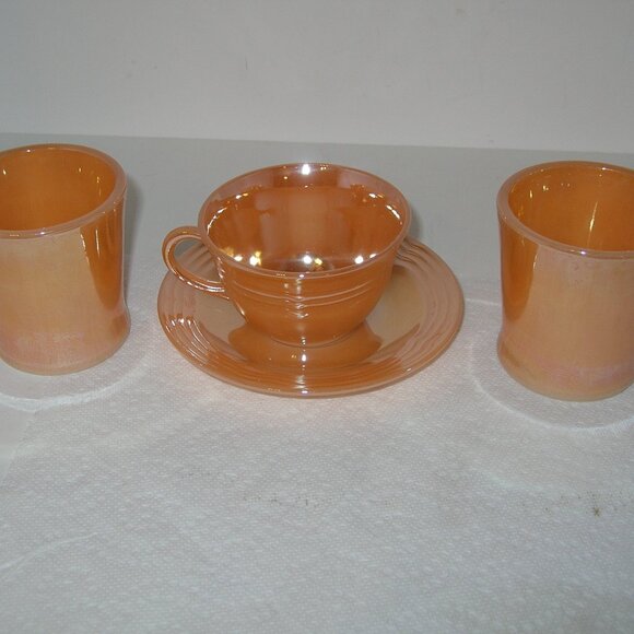 Vintage Fire King Peach Luster CUP & SAUCER & 2 MUGS Oven Ware USA F - Picture 1 of 4
